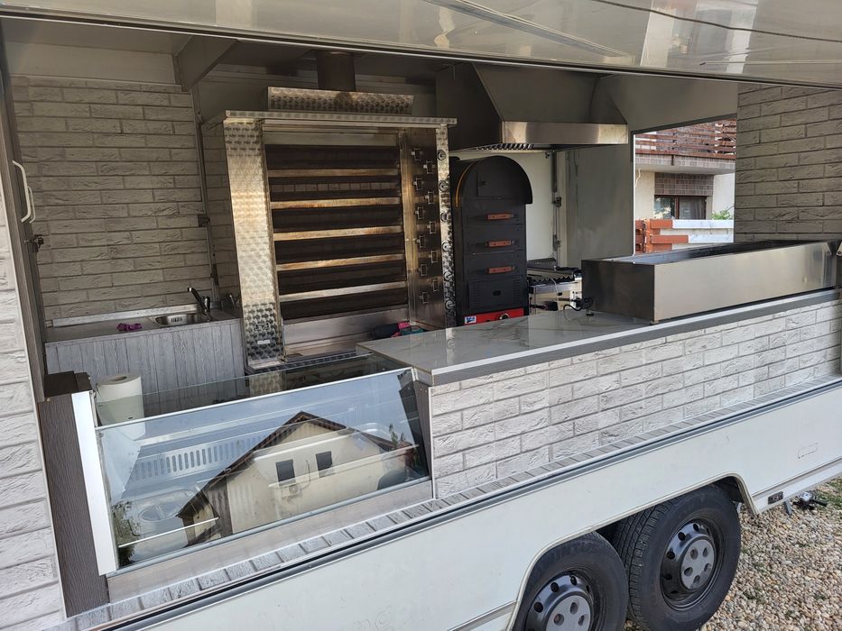 Vând afacere la cheie Foodtruck/firma/autorizații/concept/retete