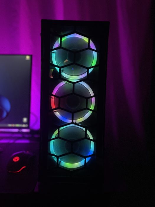 12- pokoleniya i3 | RTX 2060 | 16gb RAM| 27 dyum Monitor| RGB Case