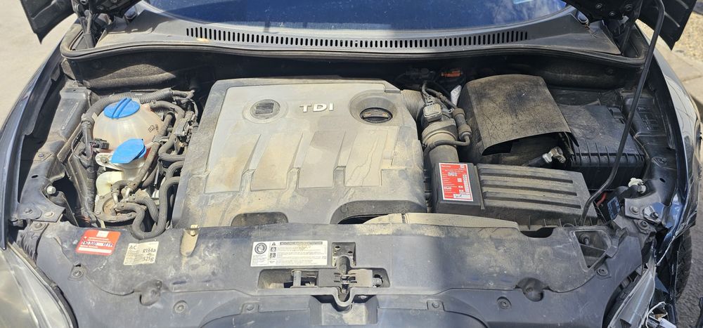 Seat altea xl 1.6 tdi cay 105 cp euro 5 accidentat lovit