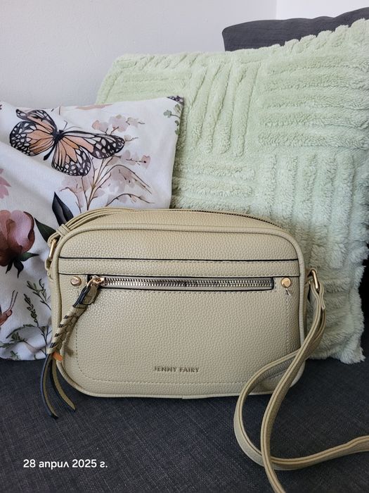 Разпродажба на дамски чанти - Zarena, Parfois, David Jones, Jenny Fair