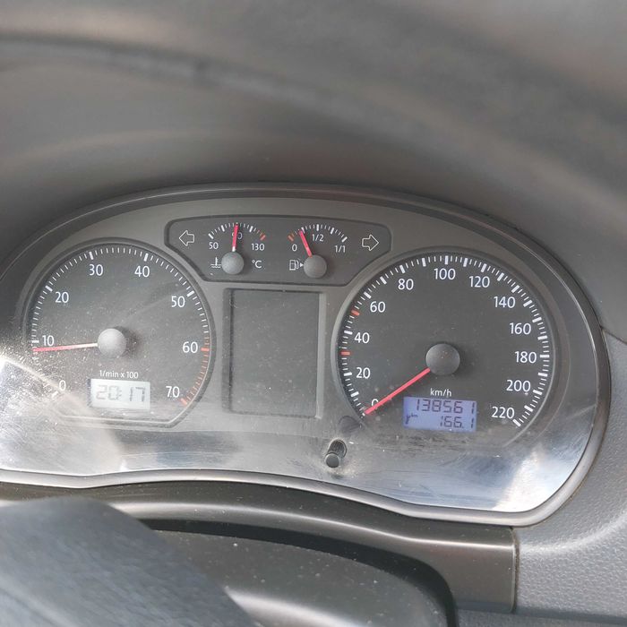 Vand Volkswagen polo 1.2 Attractive UNIC proprietar