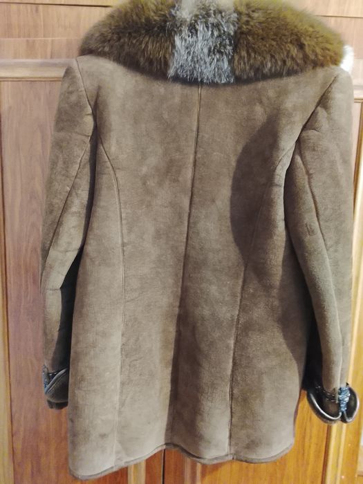 Продам дублёнку.