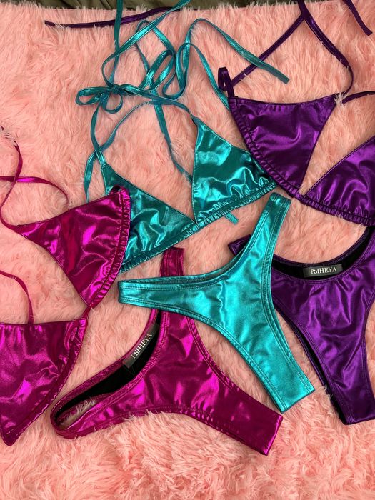 Купальники новые