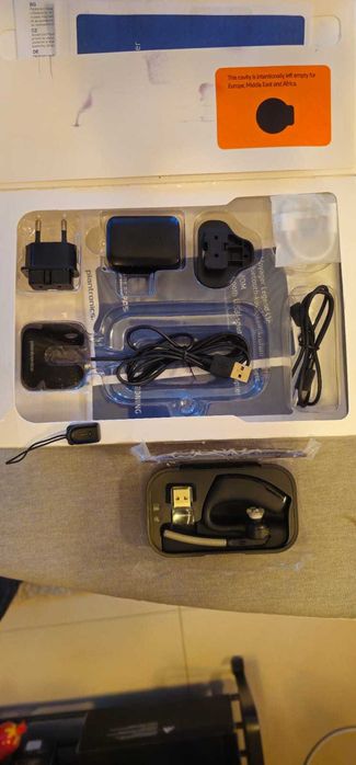 Casca bluetooth PLANTRONICS Voyager Legend