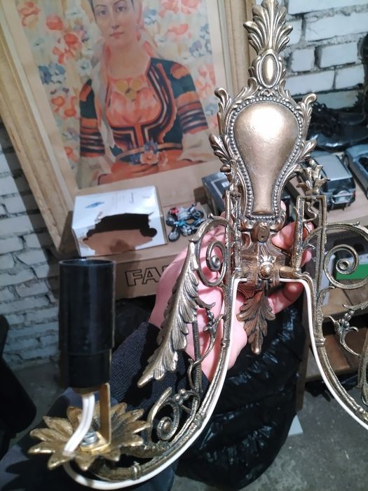 Месингови лампиони