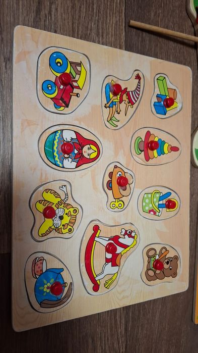 Деревянные развивающие игрушки