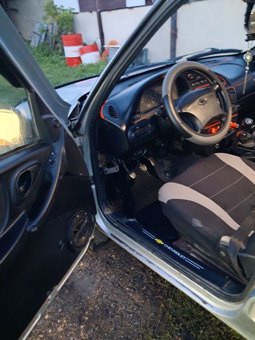 Продам шевроле ниву