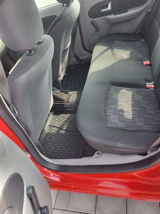 Renault Symbol Thalia 2012, 1,2 benzină