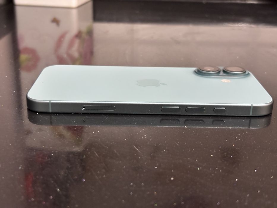iPhone 16 Srochno sotiladi