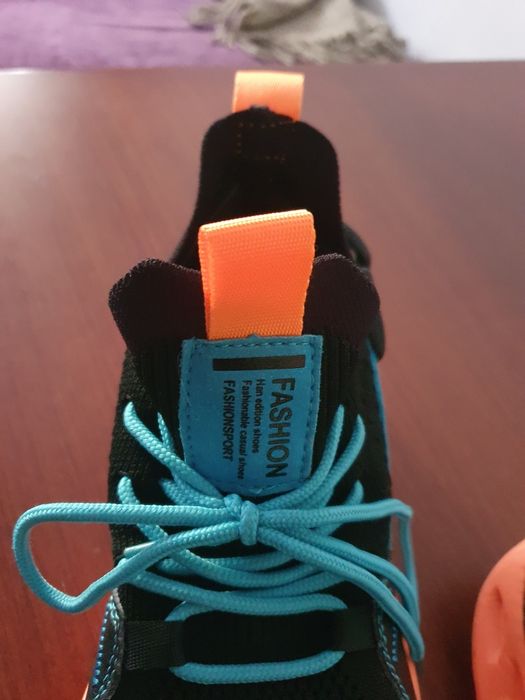 Pantofi sport,  ușori   mărimea 37