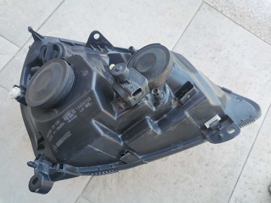 Ляв L Фар Рено Клио/Renault Clio 2003--2007 сив рефлектор оригинален