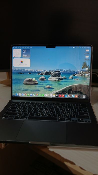MacBook Pro M1 sotiladi — holati ideal