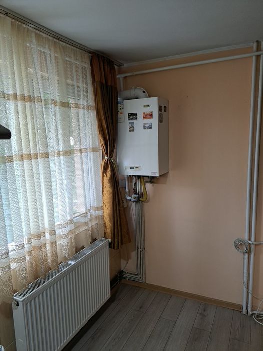 Garsonieră de vânzare.