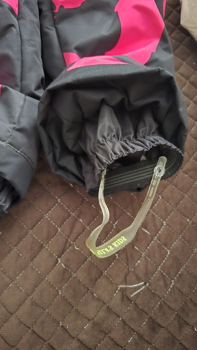 Зимний комбинезон для девочки