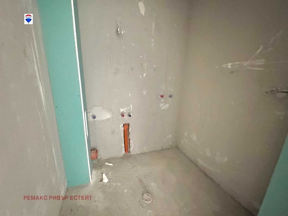 Продава се Двустаен апартамент в Русе, Широк център - 72 кв.м за 758 €/кв.м - Снимка #9
