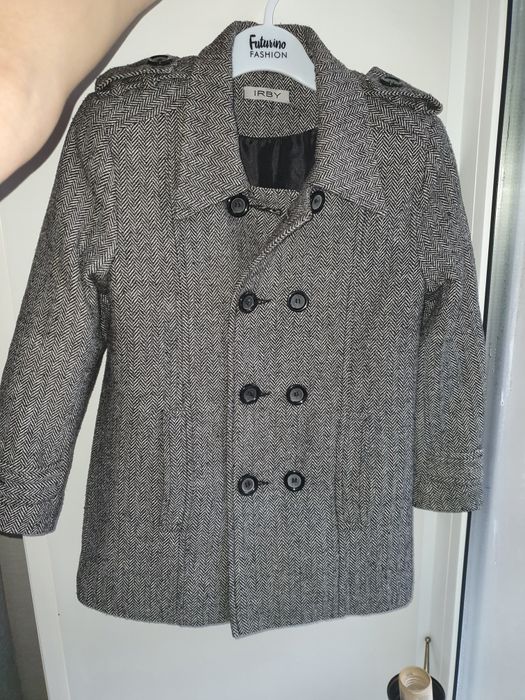 Пальто утеплённое,122р