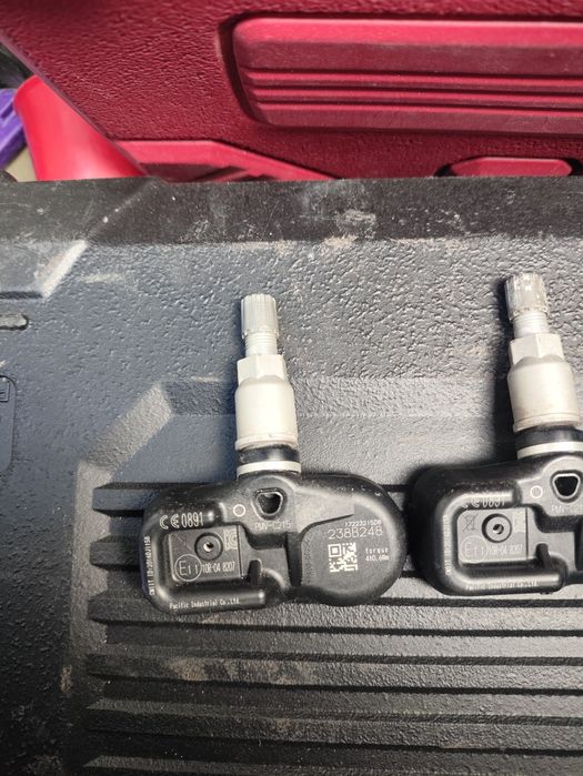 Датчици за налягане в гумите