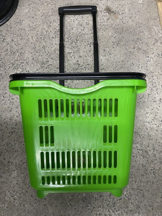 Кошница на колелца