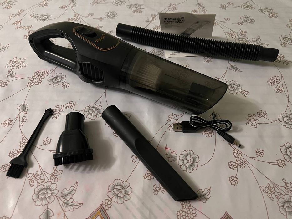 Авто пылесос новый