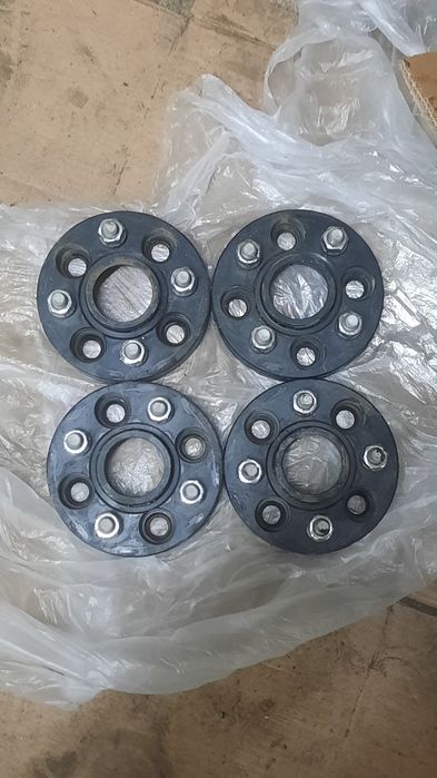 Продам расширитель колеса