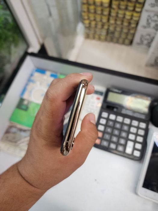 Iphone 256gb karopka bor