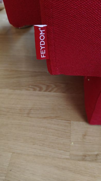 Малък диван FEYDOM