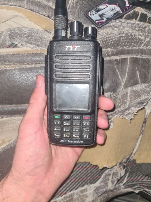 Рация TYT md uv 390