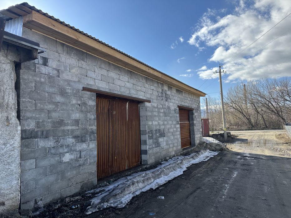 Продам гаражи по ул.Чапаева