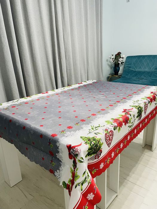 Новогодние скатерти