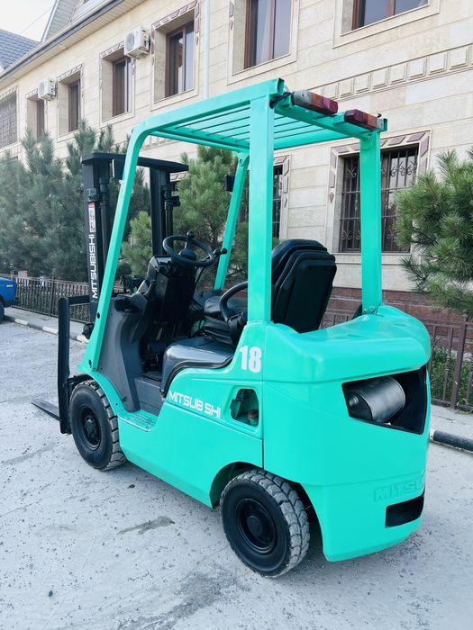 Вилочный погрузчик кара автокара