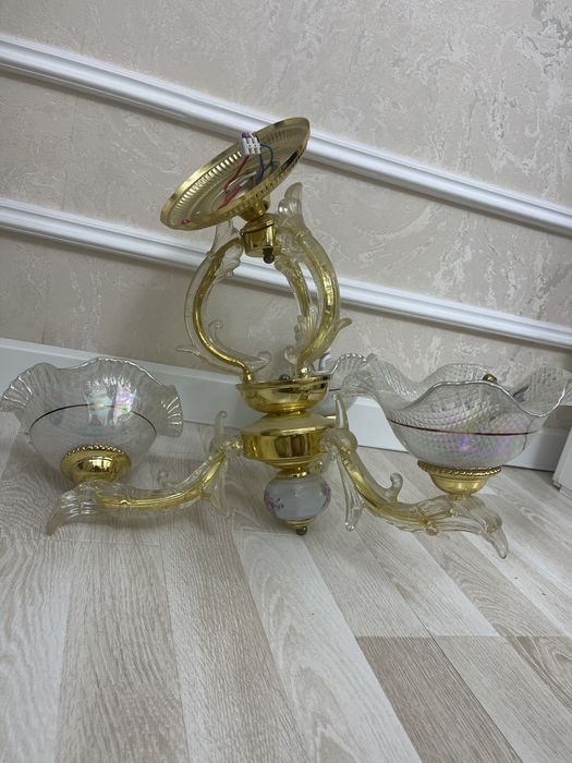 Люстра состояние идеальное