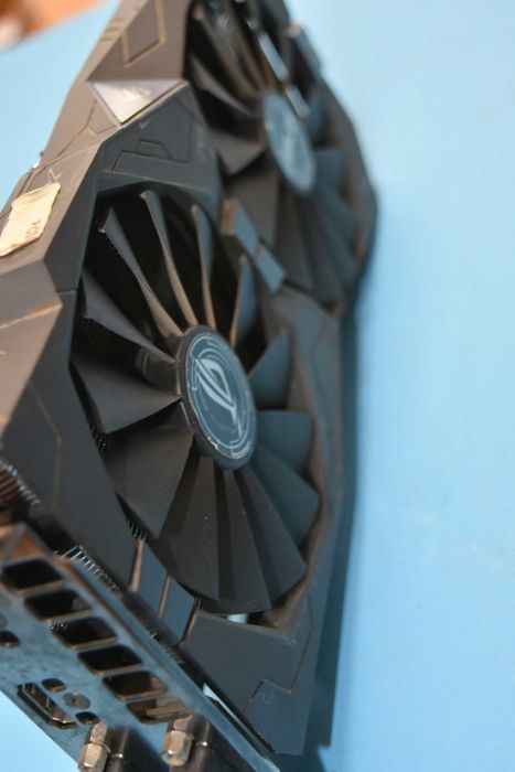 ASUS ROG Strix RX470 8G Gaming Видео карта