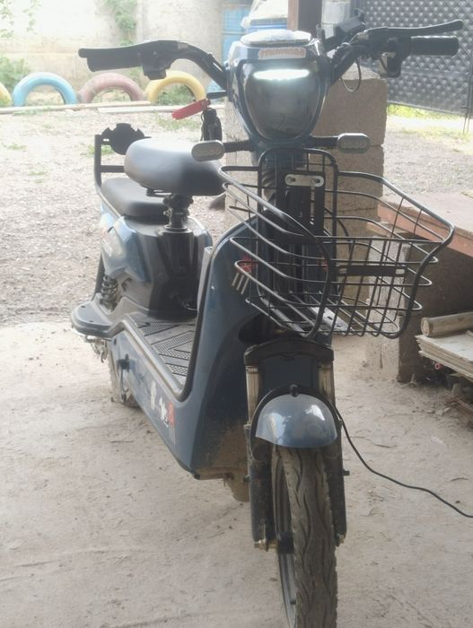 Скутер Ск8 про мак