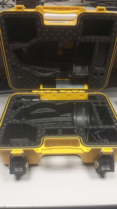 Тахеометр  продам