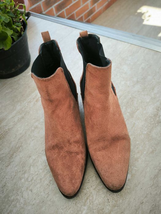 Ghete cărămiziu- portocaliu