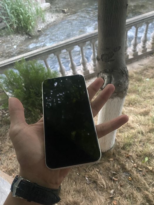 IPhone 11 128gb 75% kar dak full