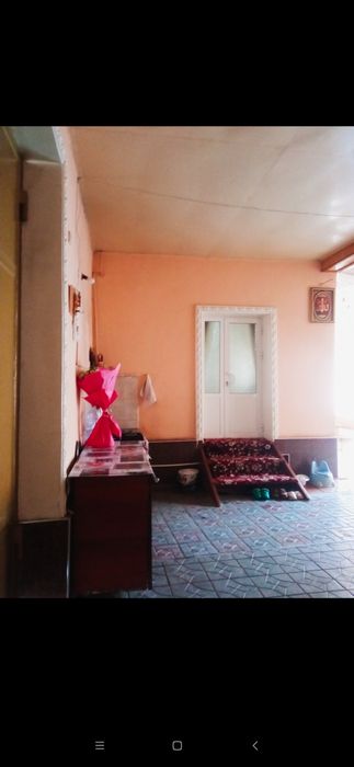 Узбекистанская! Срочно продаётся дом 5-соток.