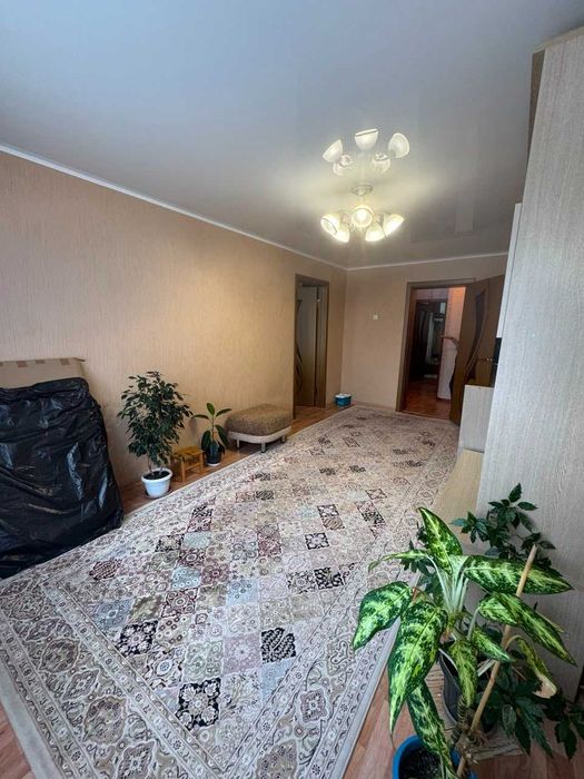 Продам 3 комнатную квартиру