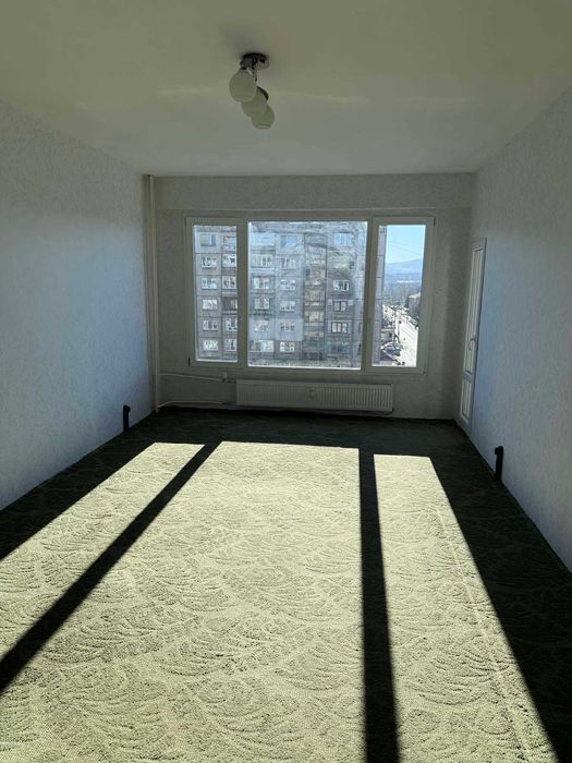 3-ст Апартамент в Перник, кв. Мошино