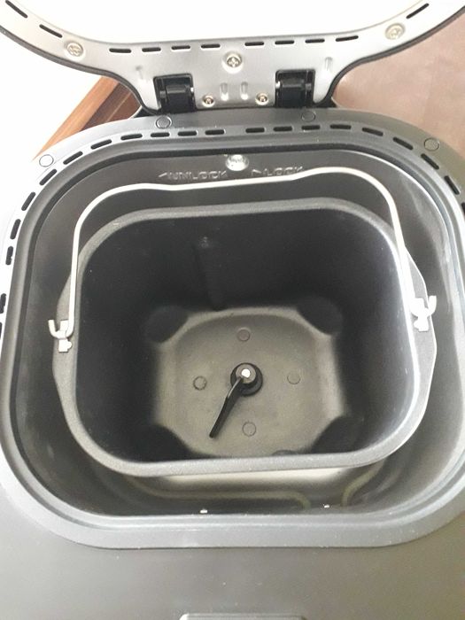 Хлебопекарна Tefal