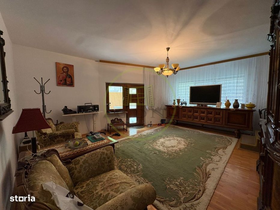 Casa, D+P+1+M , 240 mp, Cartier Valea Rosie, Zona Liceul Traian Vuia