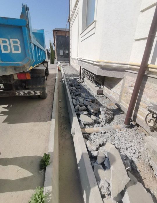 Ломаем старый бетон стяжку любой сложности !!! Перфораторщик !!!