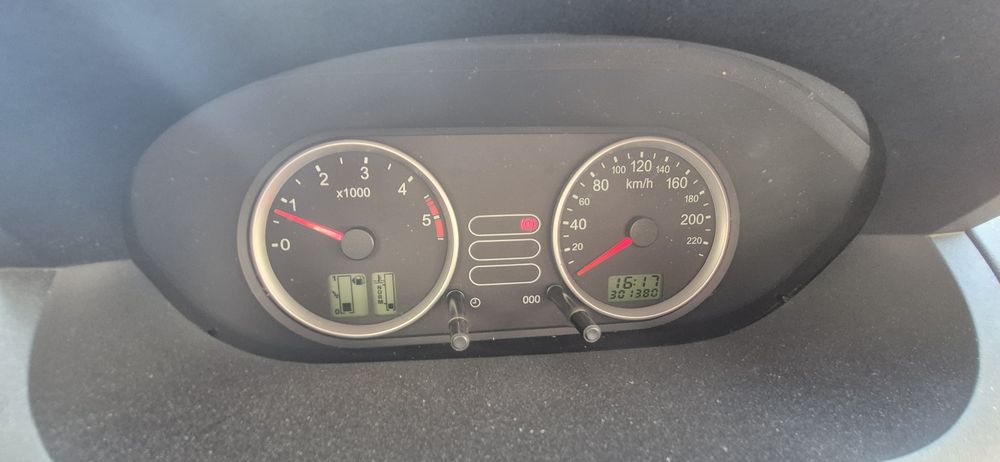 Ford Fiesta 4 mii de lei  negociabil