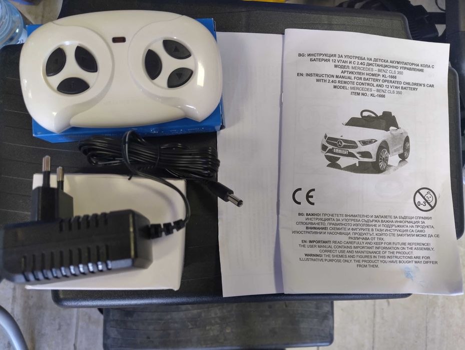 MERCEDES-BENZ 12V Акумулаторна кола CLS 350 червен