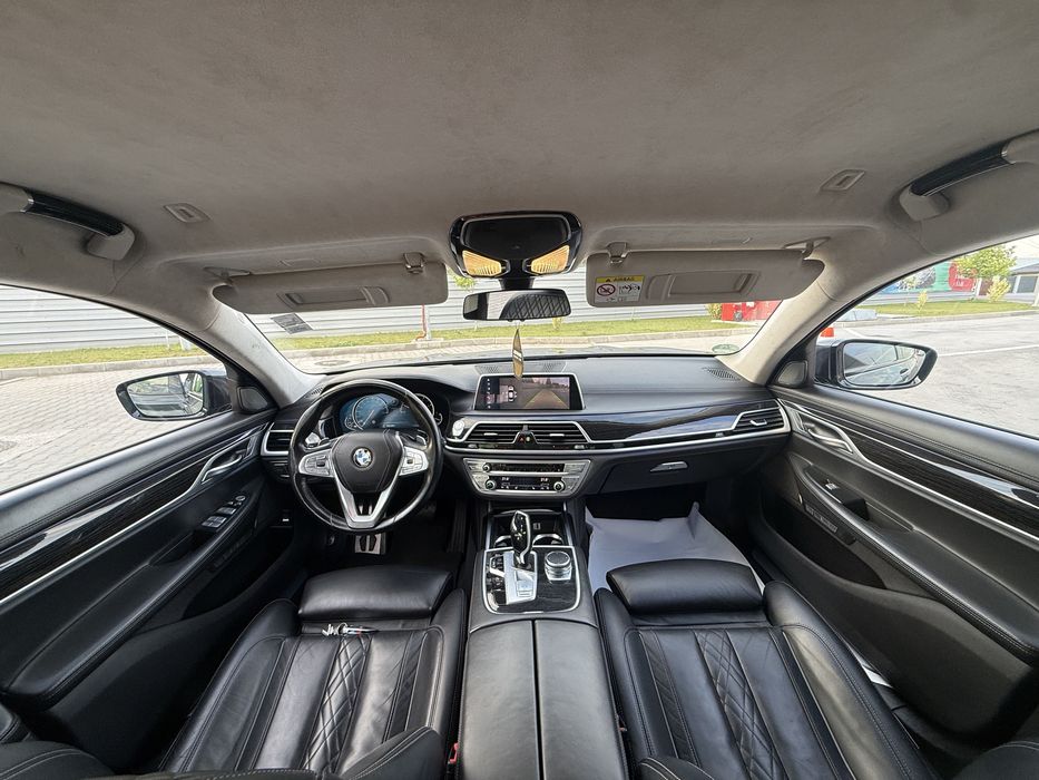 Vand Bmw 750d m pachet