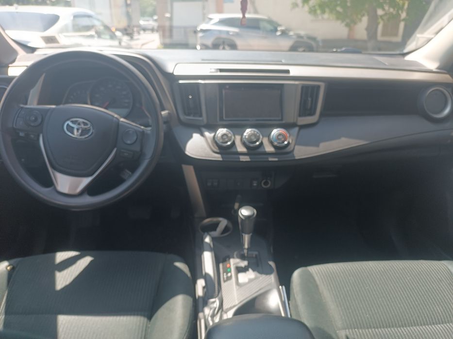 Продам Тоету РАФ 4