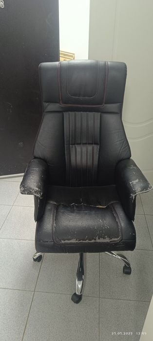 Офисное кресло б/у  СРОЧНО!!!