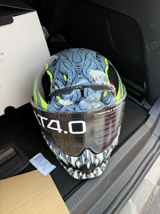 Casca moto ruroc atlas plus sistem audio harman