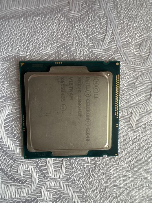 Intel kompyuter 12 dona bor xolati yangi