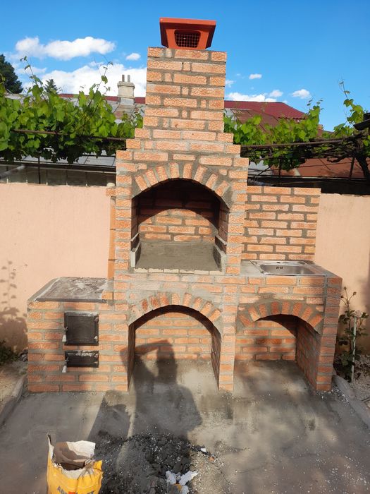 Gratar din caramida ,rustic dar util